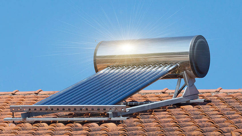 Pannello solare termico su tetto